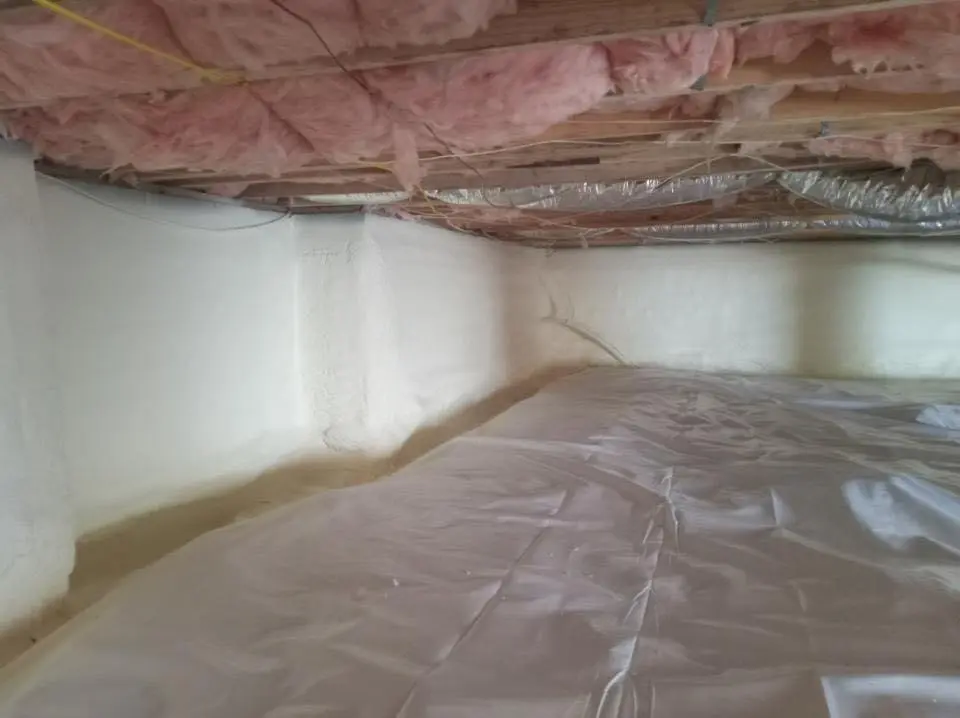 Crawl space encapsulation with closed-cell spray foam for Roof Waterproofing in Eudora